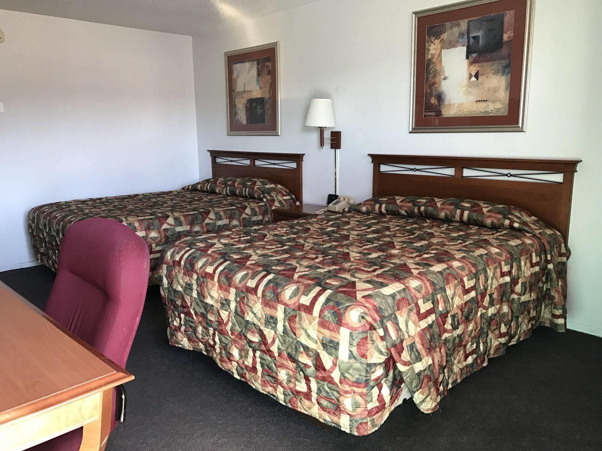 Copper Manor Motel シルヴァーシティ エクステリア 写真