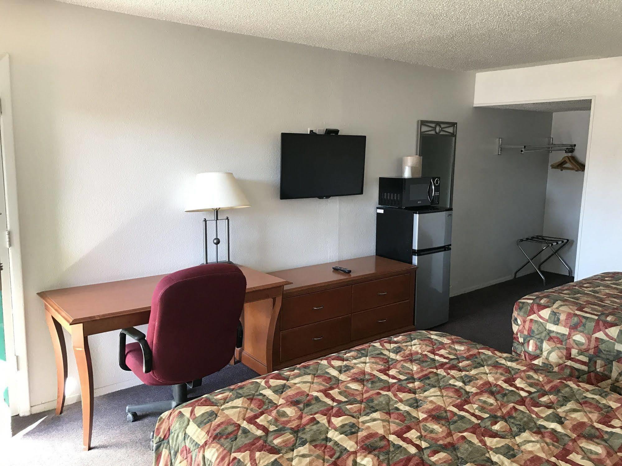 Copper Manor Motel シルヴァーシティ エクステリア 写真